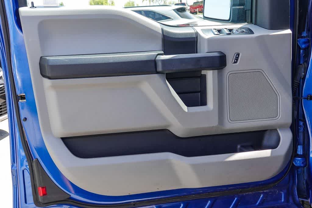 Thumbnail: 2017 Ford F-150 - 19