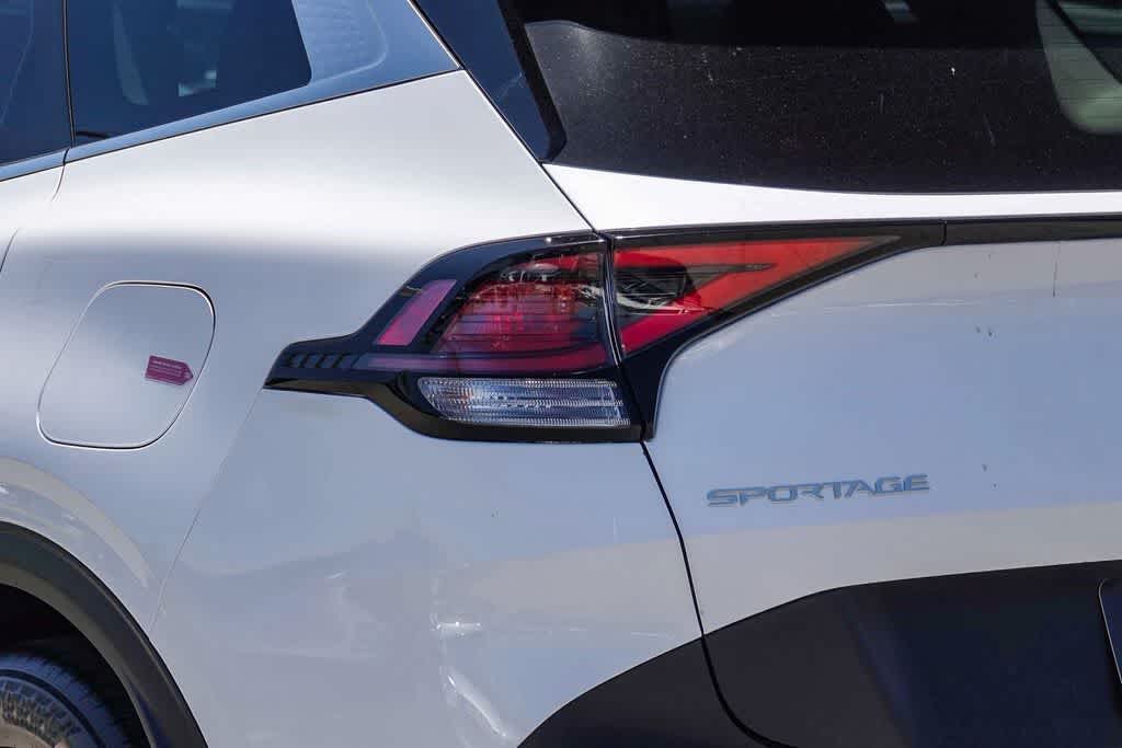 Thumbnail: 2025 Kia Sportage - 7