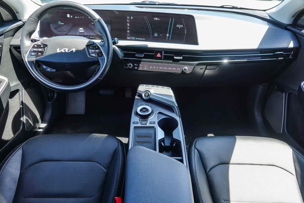 Thumbnail: 2023 Kia EV6 - 10