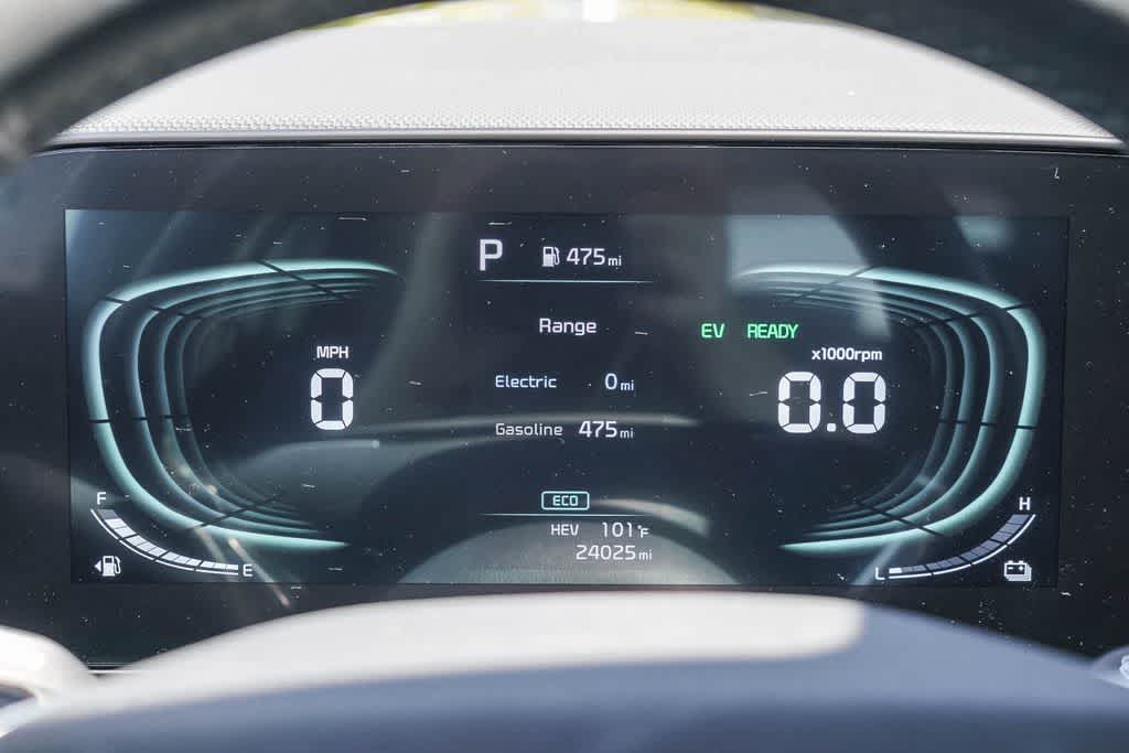 Thumbnail: 2024 Kia Niro - 22