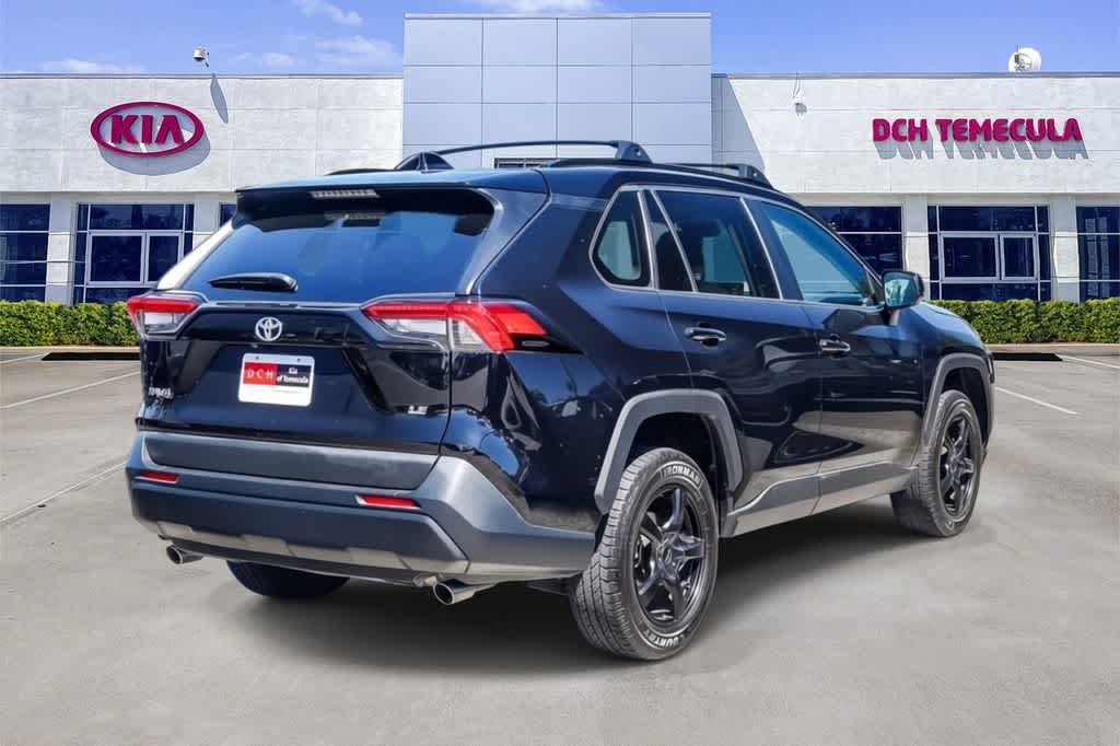 Thumbnail: 2020 Toyota RAV4 - 4