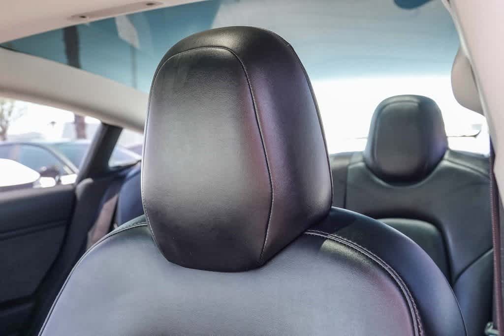 Thumbnail: 2019 Tesla Model 3 - 25
