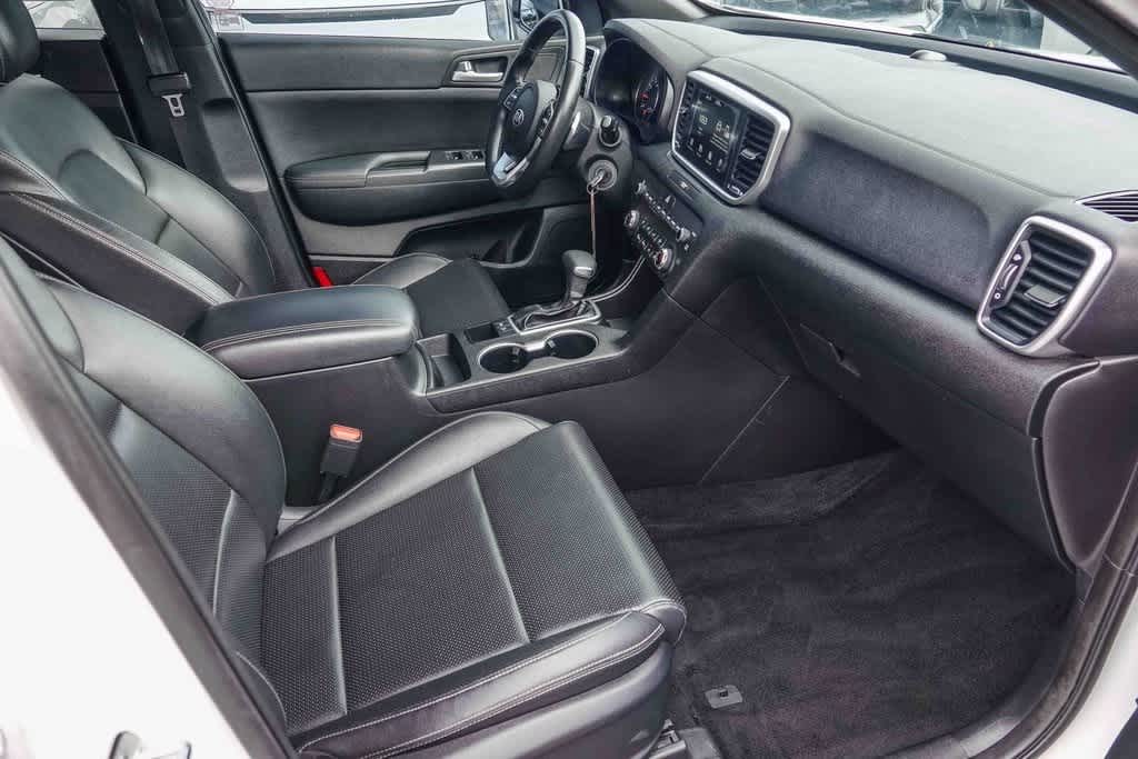 Thumbnail: 2020 Kia Sportage - 15