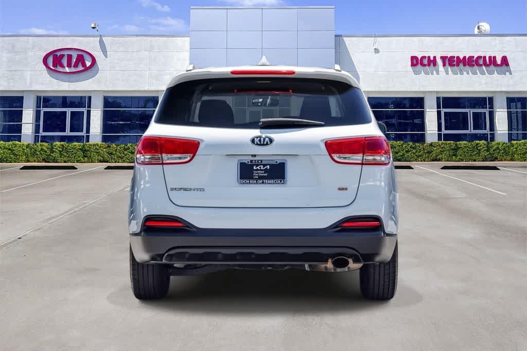 Thumbnail: 2018 Kia Sorento - 4