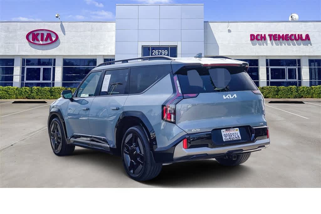 Thumbnail: 2024 Kia EV9 - 6
