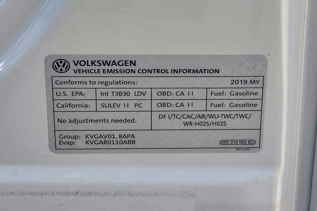 Thumbnail: 2019 Volkswagen Golf - 30