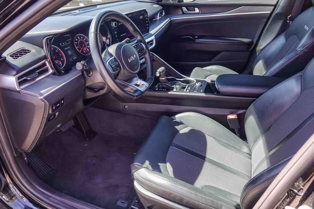 Thumbnail: 2022 Kia K5 - 16