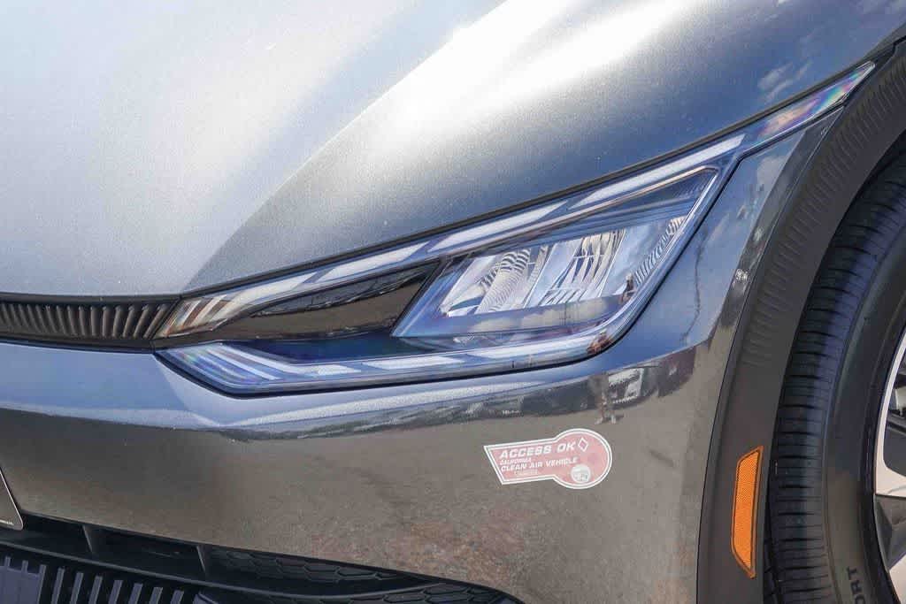 Thumbnail: 2024 Kia EV6 - 8