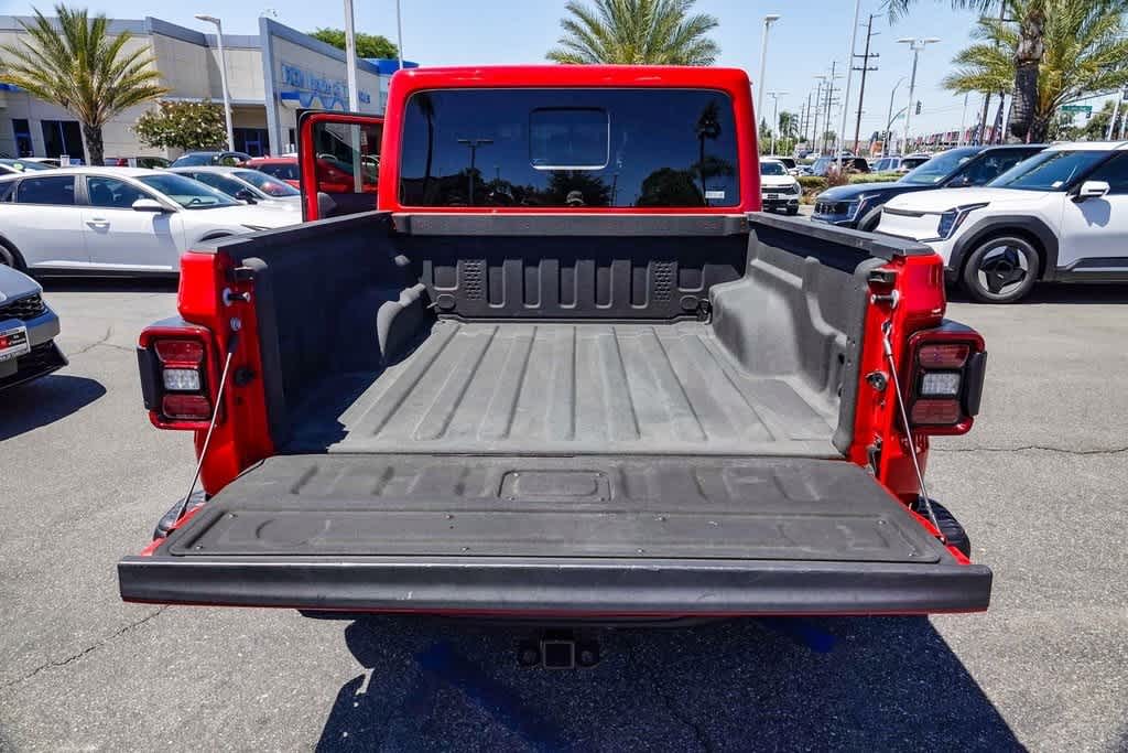Thumbnail: 2021 Jeep Gladiator - 27