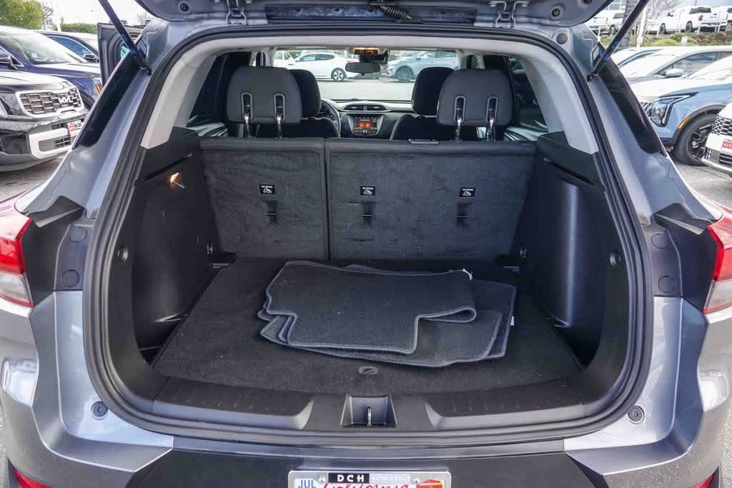 Thumbnail: 2021 Chevrolet TrailBlazer - 25