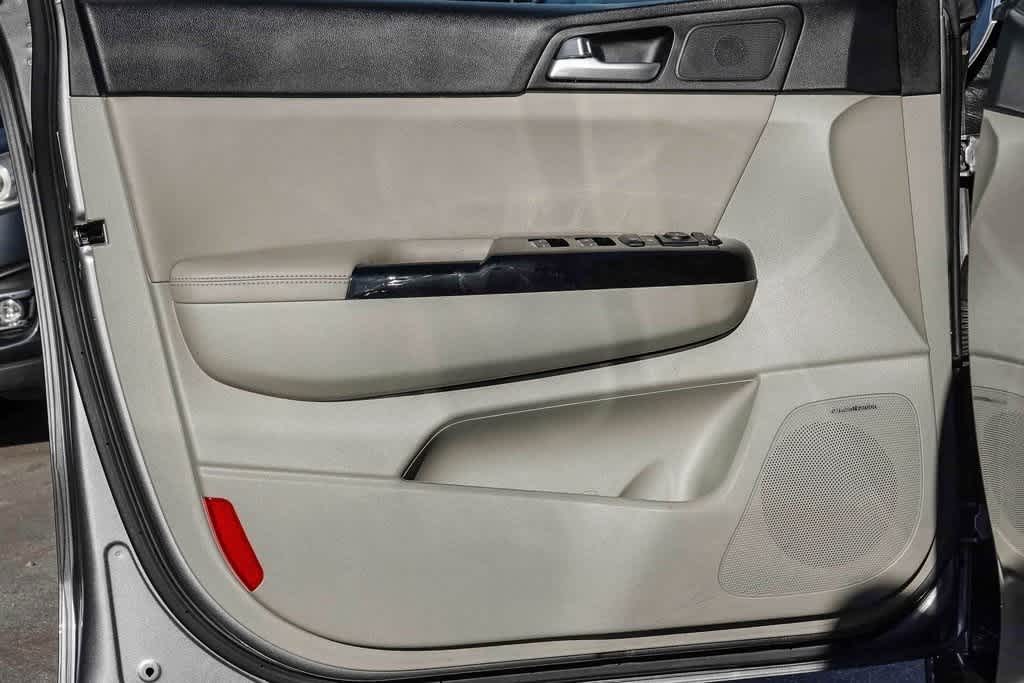 Thumbnail: 2022 Kia Sportage - 18