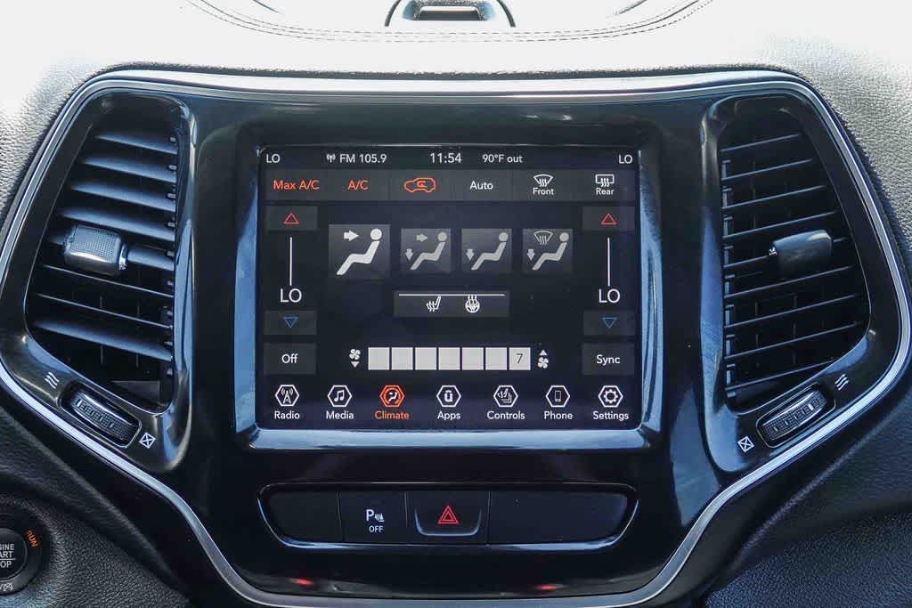 Thumbnail: 2019 Jeep Cherokee - 13