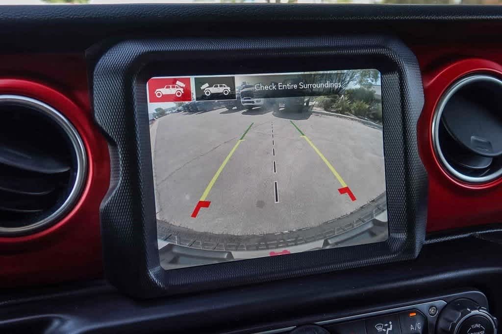 Thumbnail: 2021 Jeep Wrangler - 22