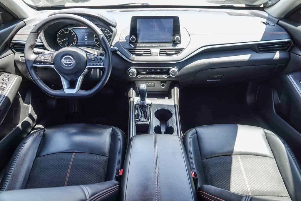 Thumbnail: 2021 Nissan Altima - 11