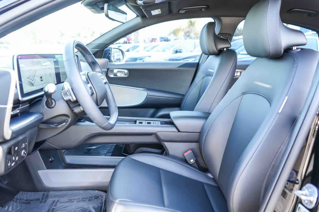 Thumbnail: 2024 Hyundai Ioniq 6 - 17