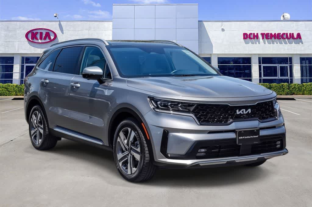 Thumbnail: 2023 Kia Sorento - 3
