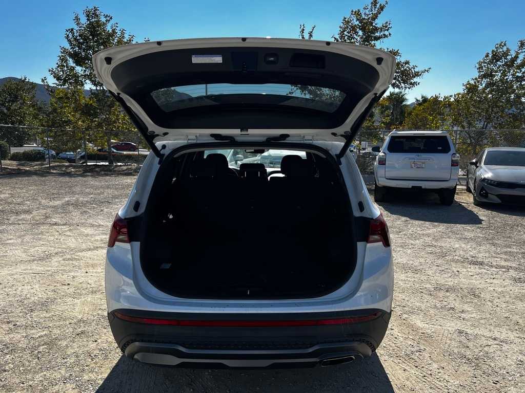 Thumbnail: 2022 Hyundai Santa Fe - 10