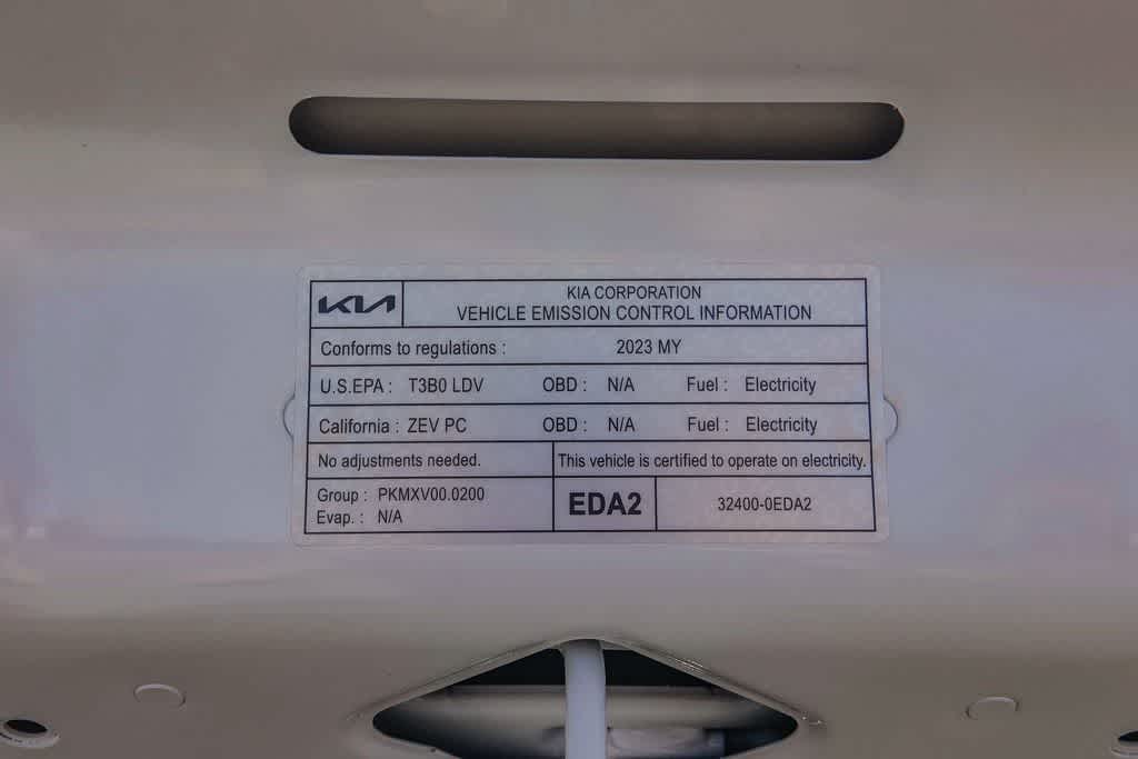 Thumbnail: 2023 Kia Niro - 28