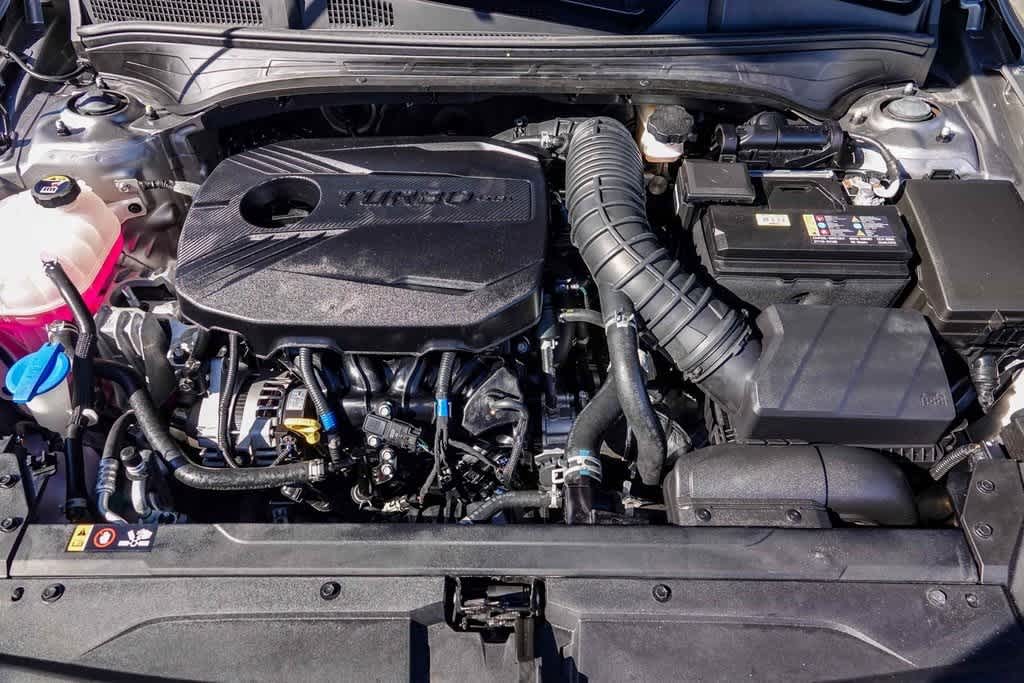 Thumbnail: 2024 Kia Forte - 27