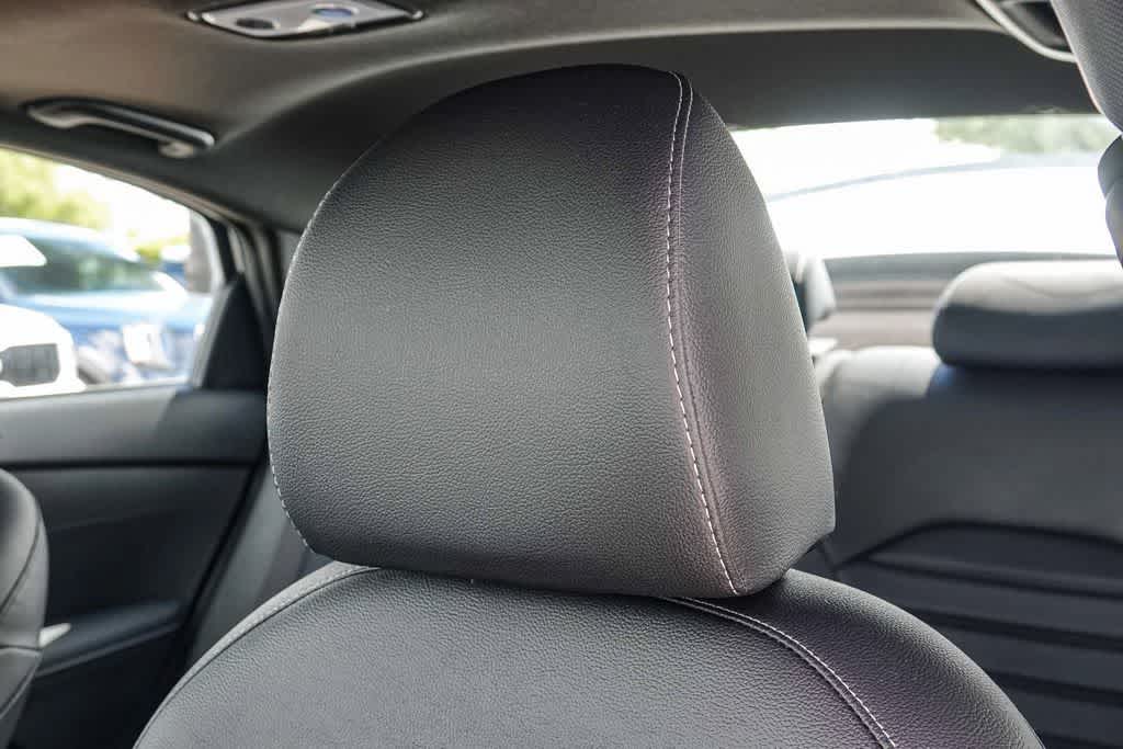 Thumbnail: 2023 Kia Forte - 24