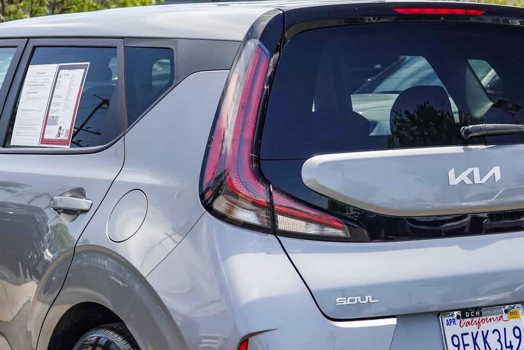 Thumbnail: 2023 Kia Soul - 7