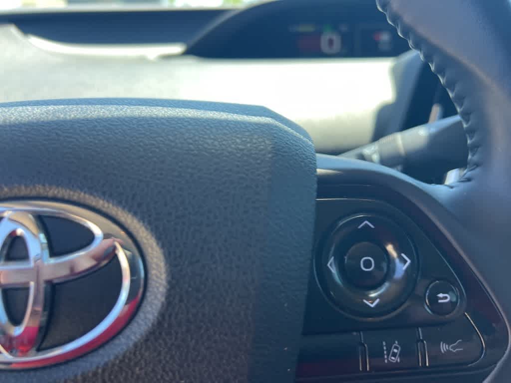 Thumbnail: 2020 Toyota Prius Prime - 19
