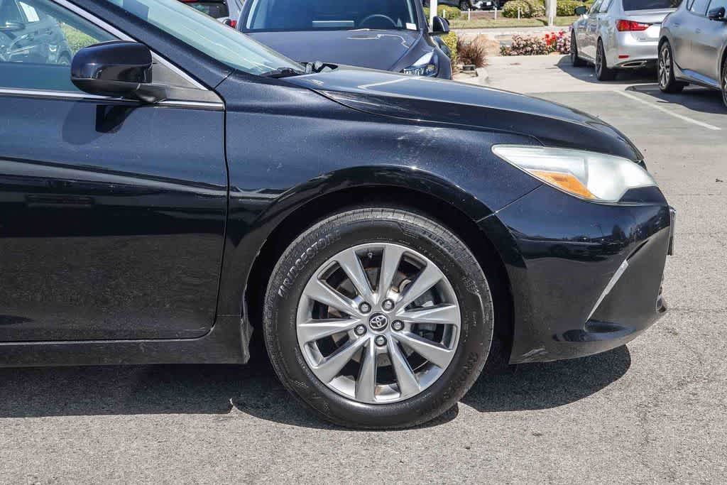 Thumbnail: 2015 Toyota Camry - 9