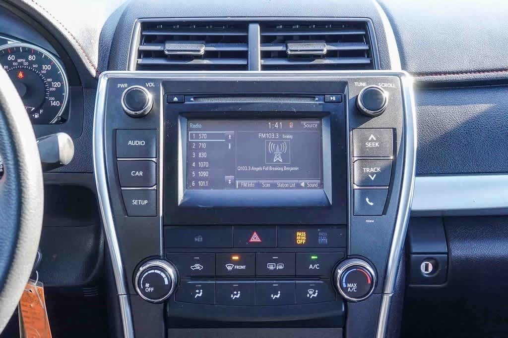 Thumbnail: 2017 Toyota Camry - 11