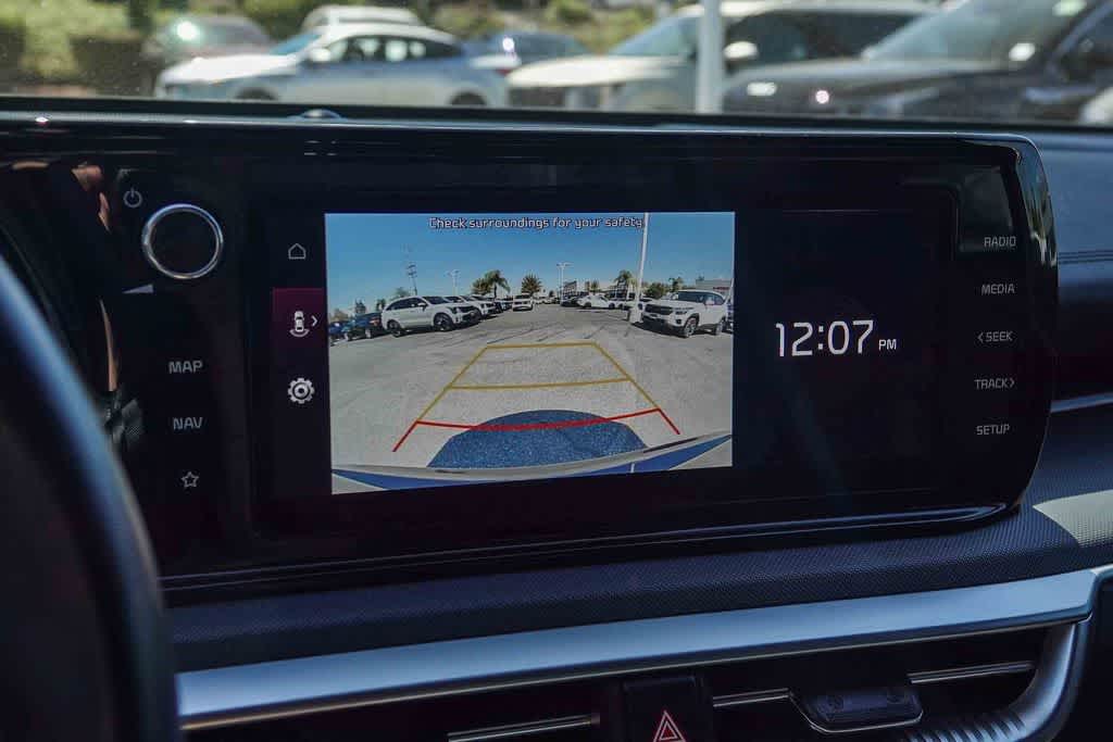 Thumbnail: 2022 Kia K5 - 22