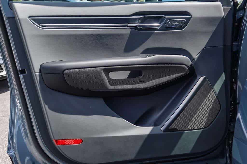 Thumbnail: 2024 Kia EV9 - 19