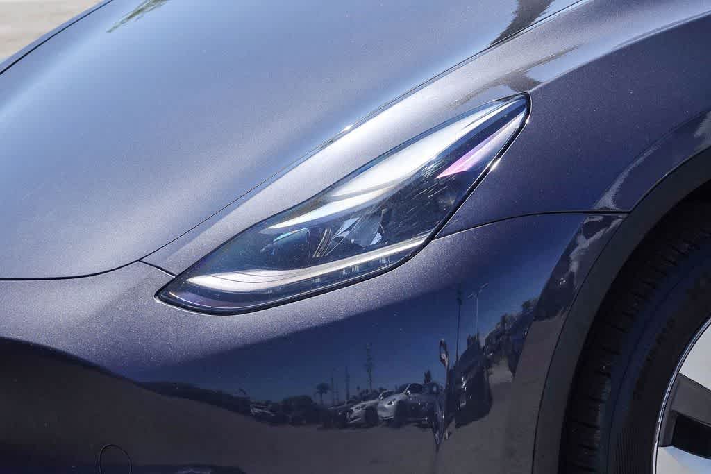 Thumbnail: 2024 Tesla Model Y - 8