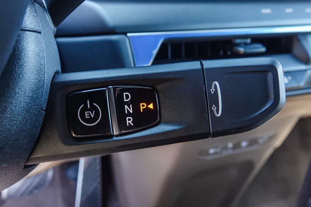 Thumbnail: 2024 Kia EV9 - 18