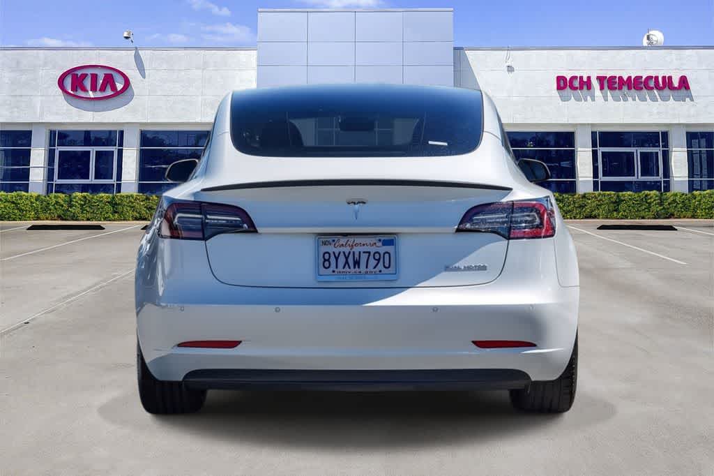 Thumbnail: 2022 Tesla Model 3 - 5