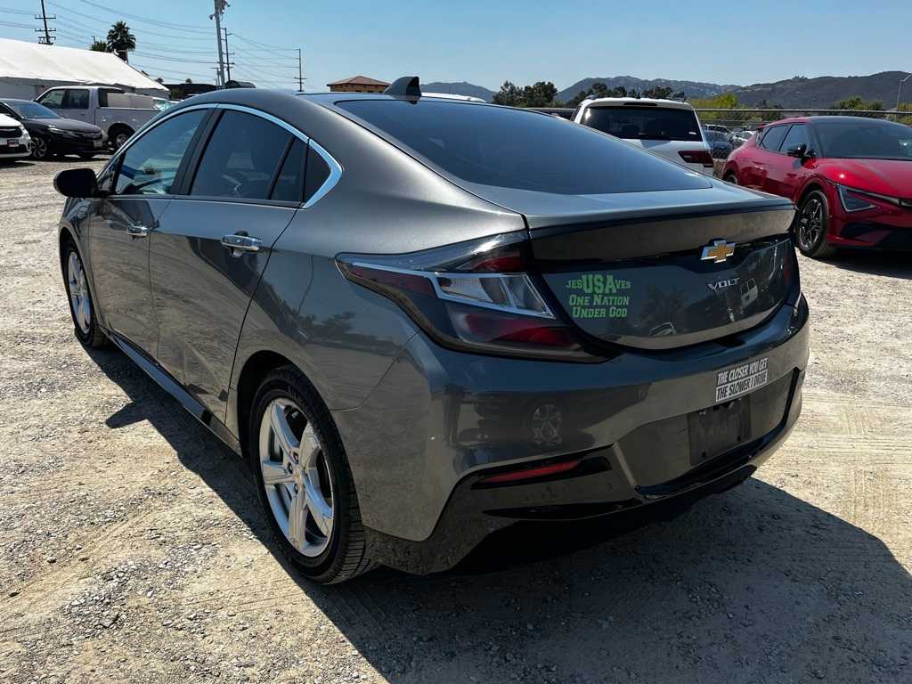 Thumbnail: 2017 Chevrolet Volt - 7