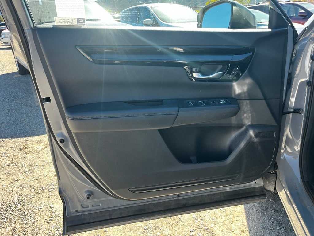 Thumbnail: 2023 Honda CR-V - 13