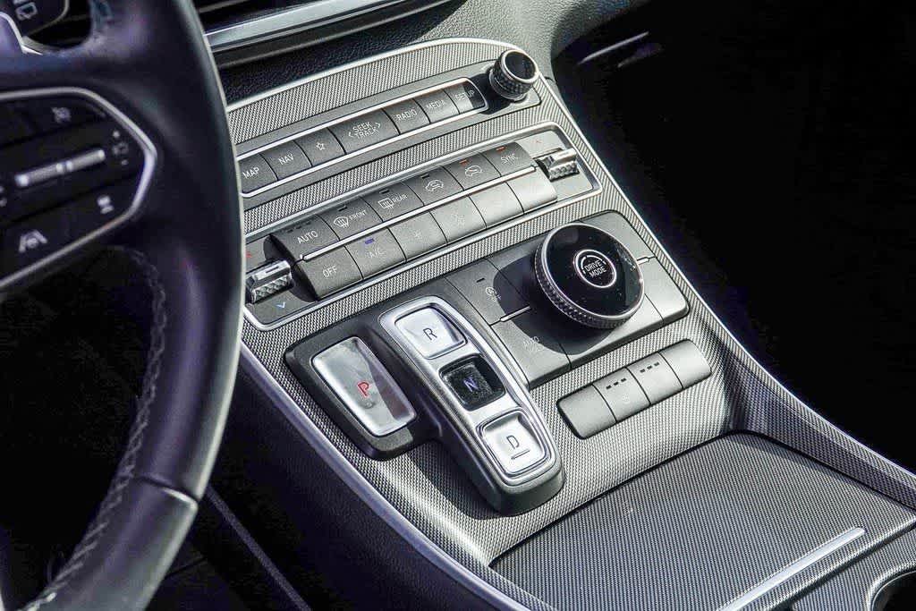 Thumbnail: 2023 Hyundai Santa Fe - 18