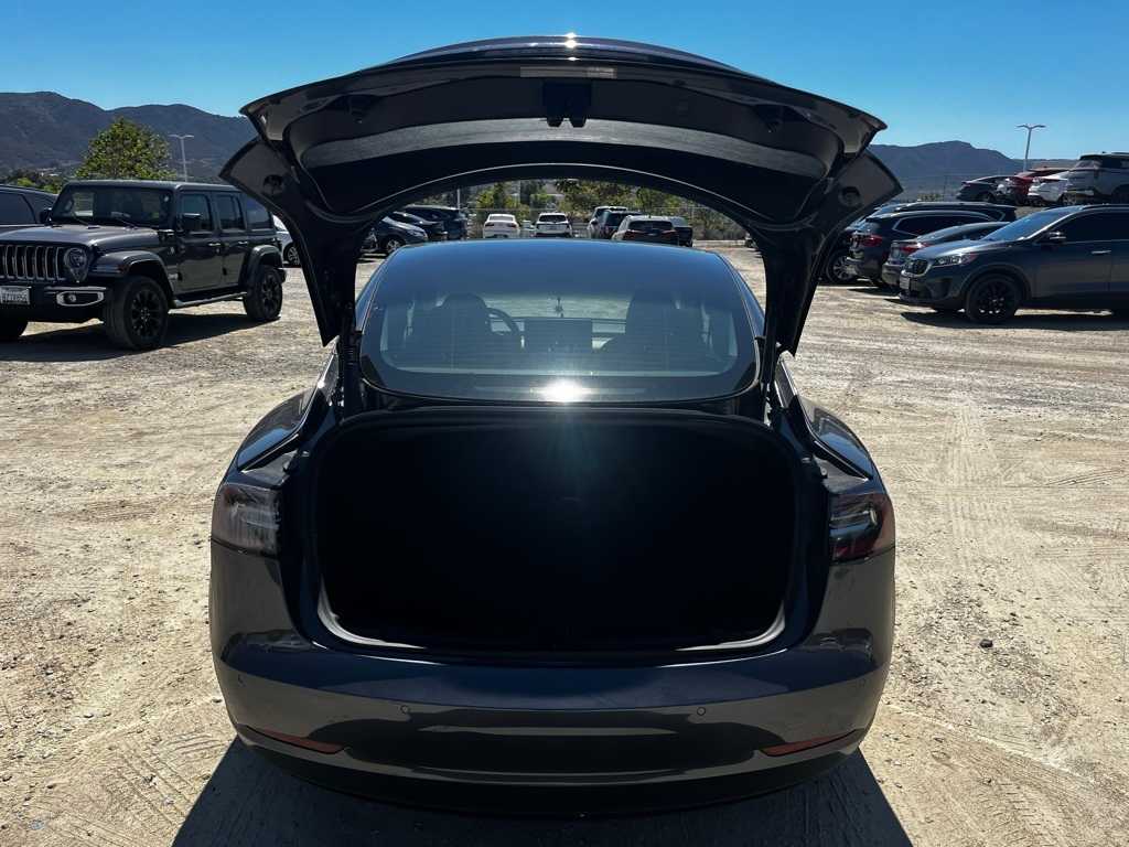 Thumbnail: 2021 Tesla Model 3 - 10