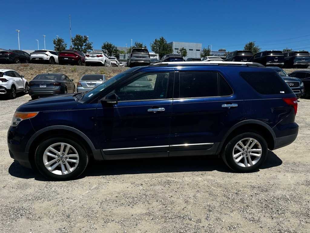 Thumbnail: 2011 Ford Explorer - 8