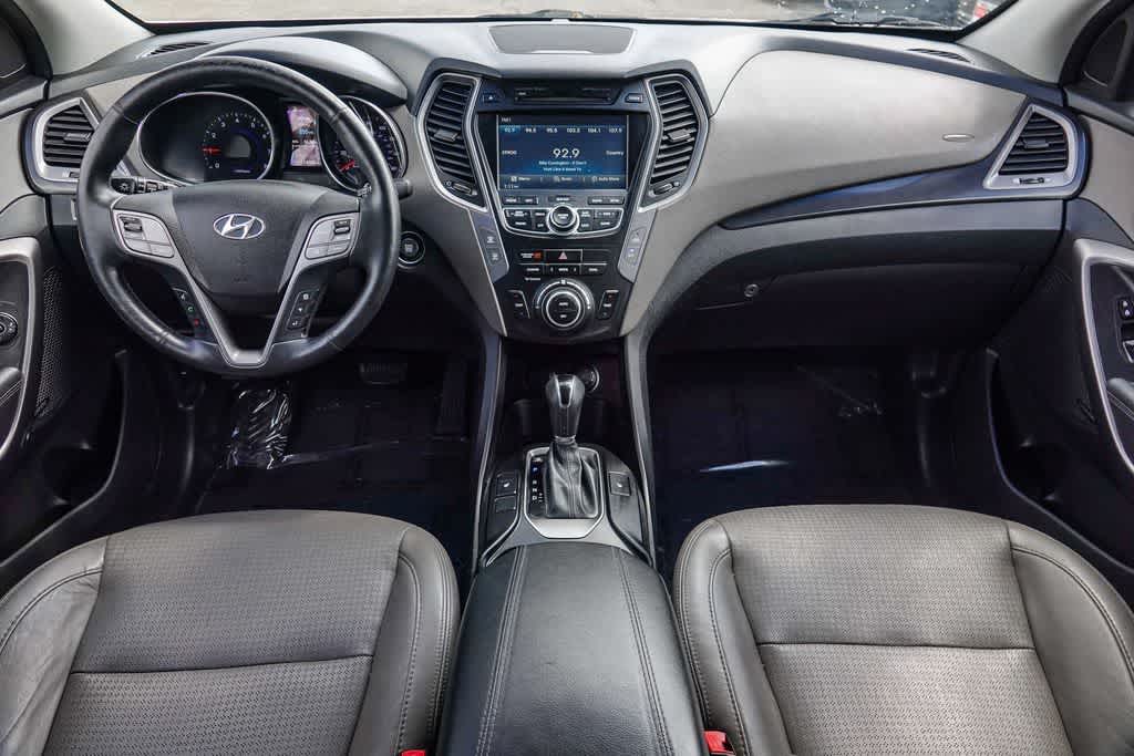 Thumbnail: 2013 Hyundai Santa Fe - 11