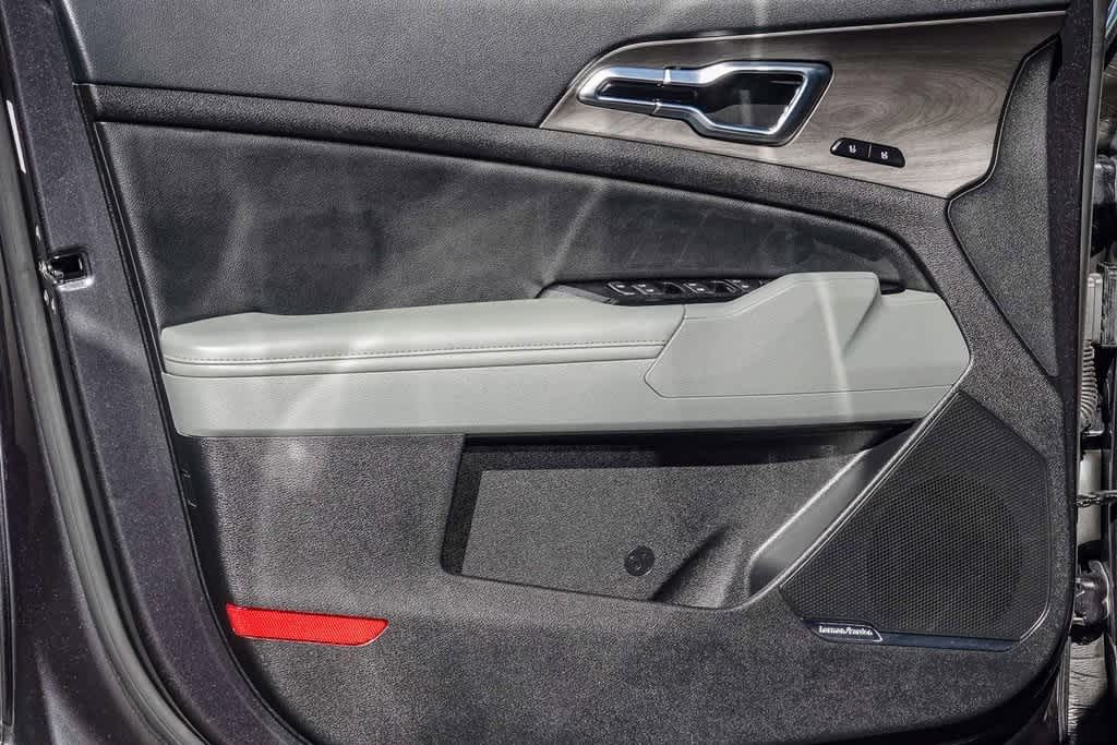 Thumbnail: 2023 Kia Sportage - 20