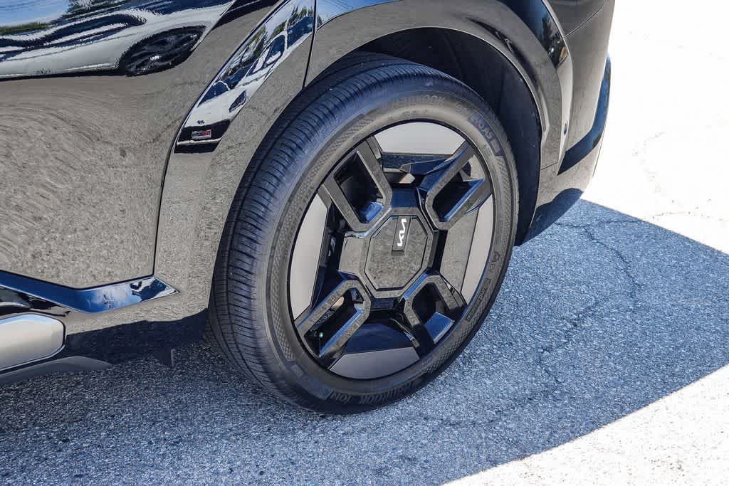 Thumbnail: 2024 Kia EV9 - 10