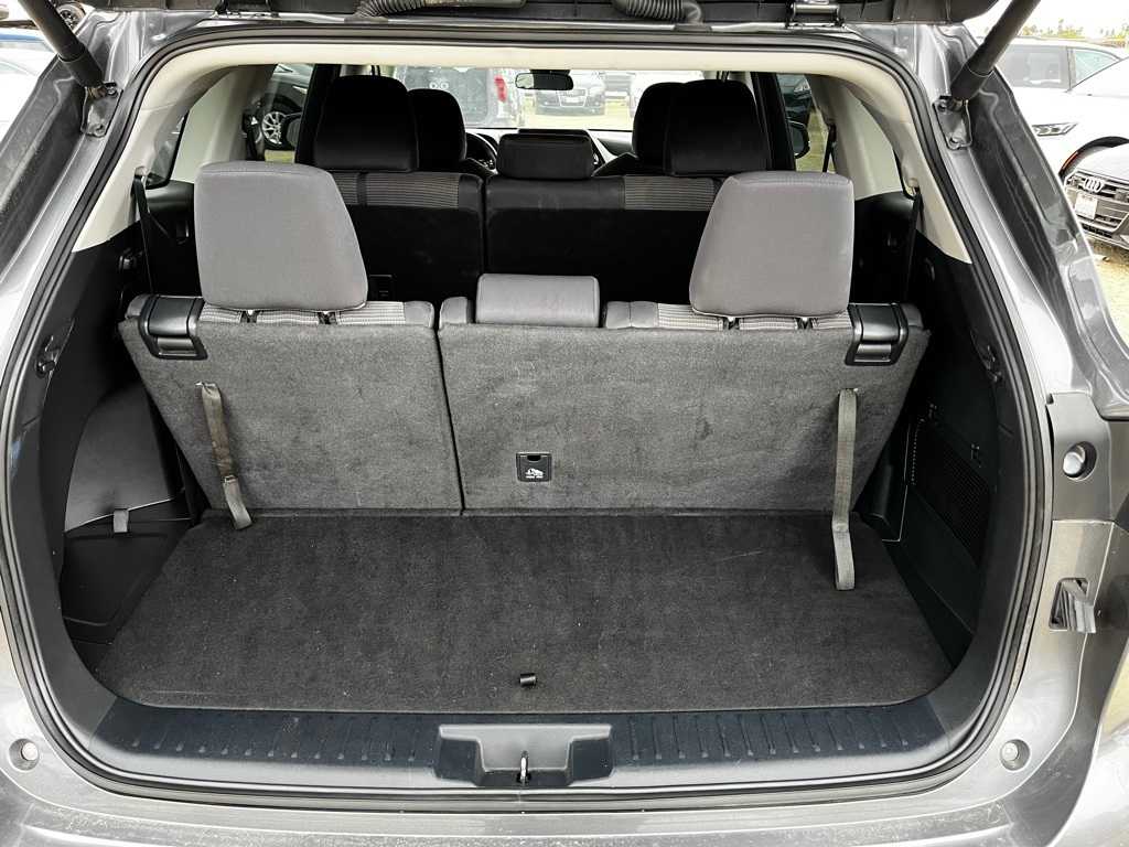 Thumbnail: 2024 Toyota Highlander - 10