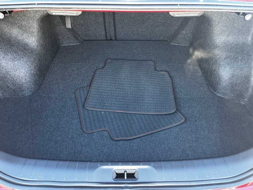 Thumbnail: 2021 Nissan Altima - 11