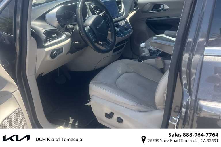Thumbnail: 2019 Chrysler Pacifica - 1