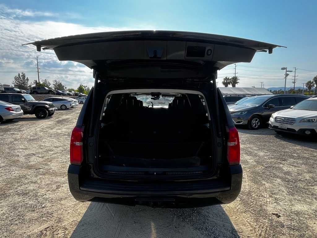 Thumbnail: 2017 Chevrolet Suburban - 10