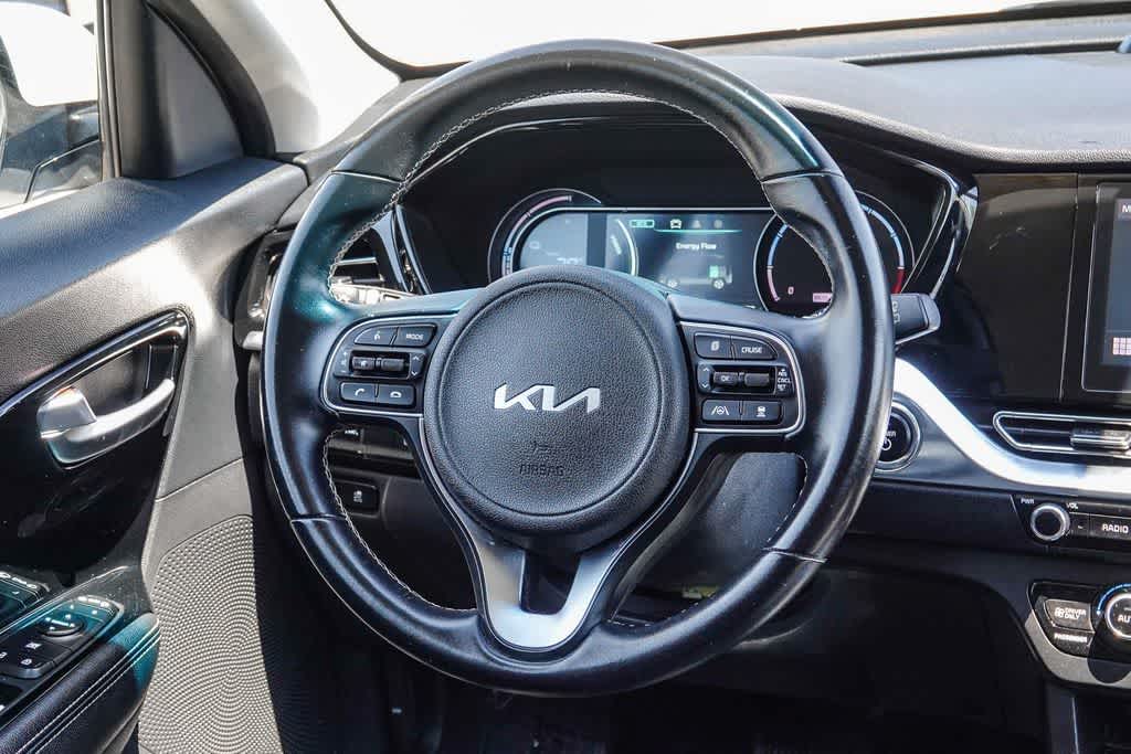 Thumbnail: 2022 Kia Niro - 14
