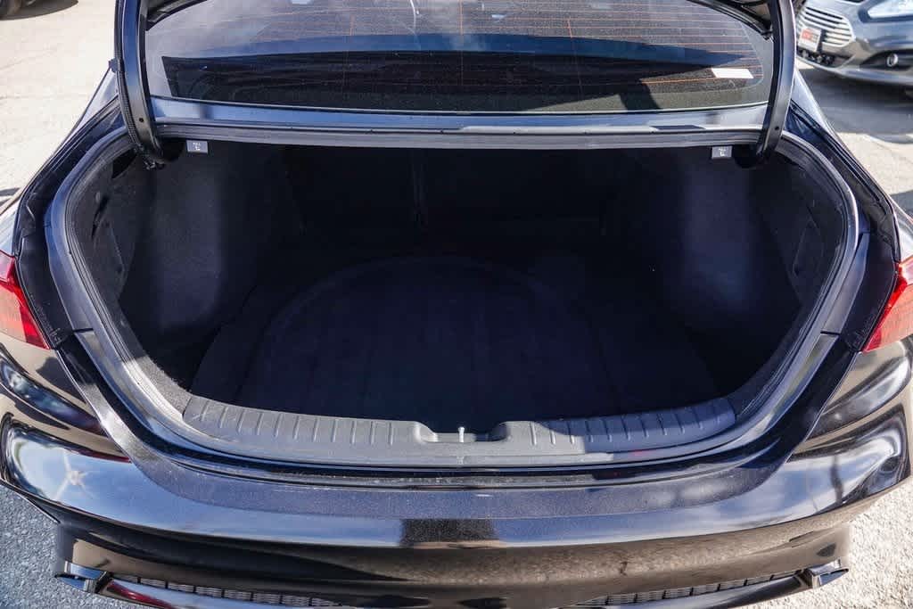 Thumbnail: 2023 Kia Forte - 28