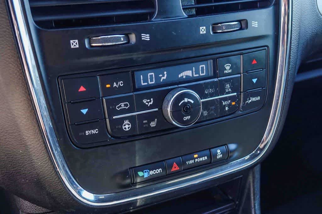 Thumbnail: 2018 Dodge Grand Caravan - 20