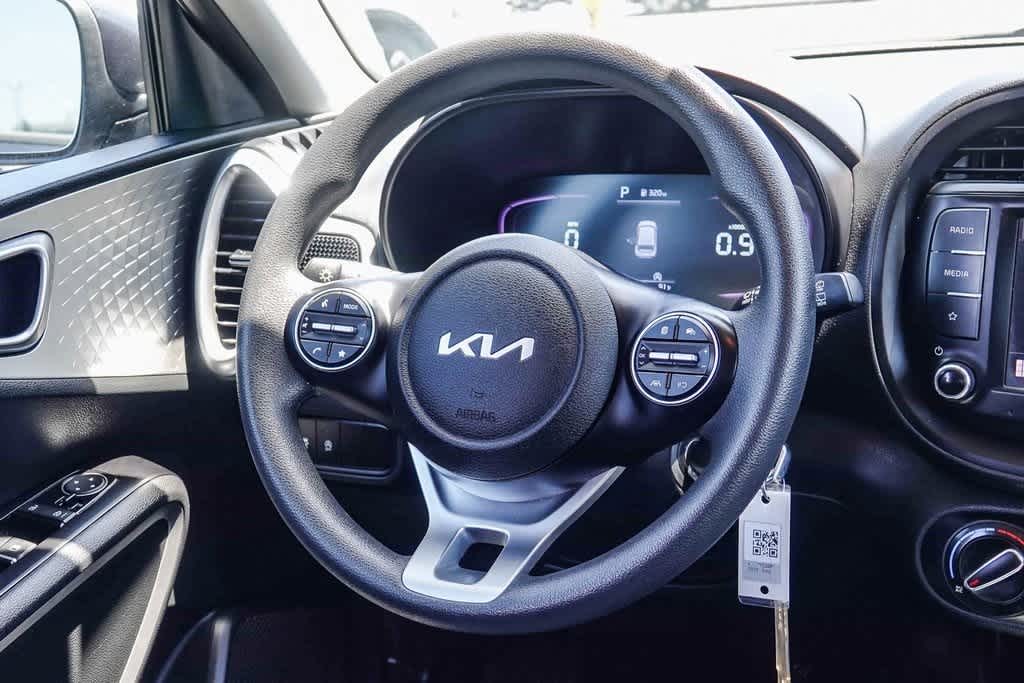Thumbnail: 2023 Kia Soul - 14