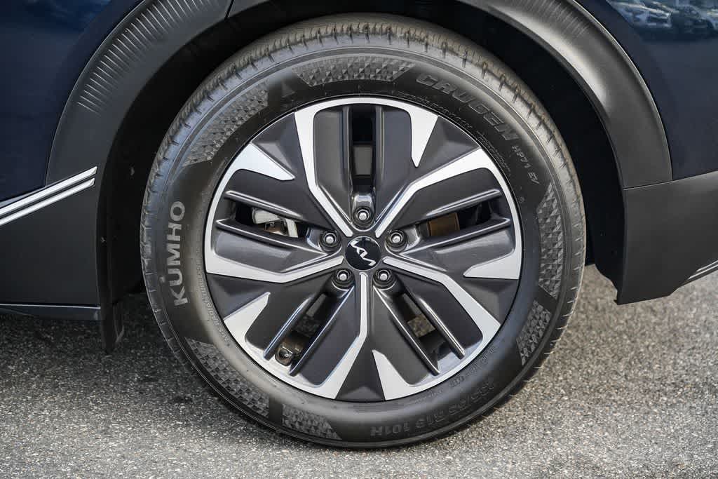 Thumbnail: 2024 Kia EV6 - 9